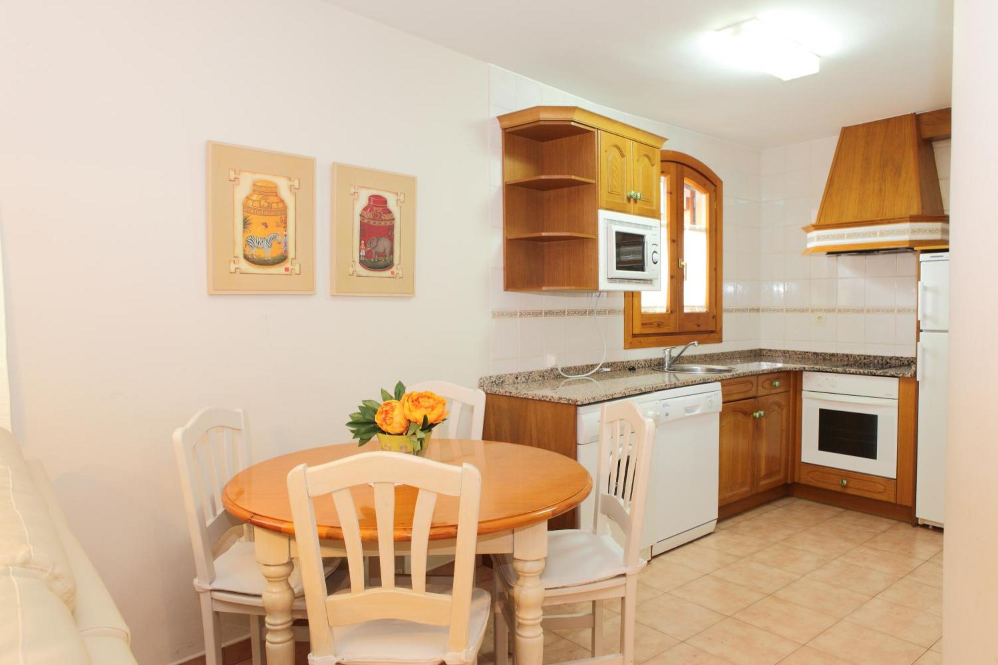 Apartamentos Alba Casa Alquesera Sahun Exteriér fotografie