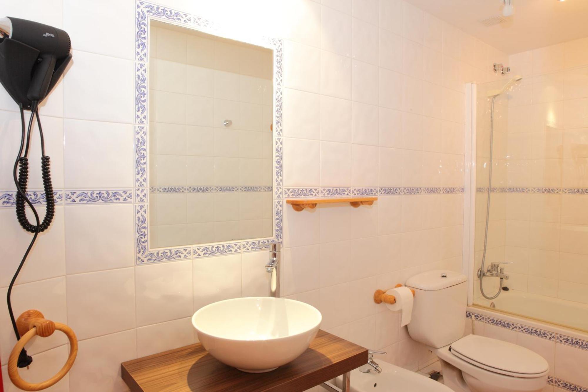 Apartamentos Alba Casa Alquesera Sahun Exteriér fotografie