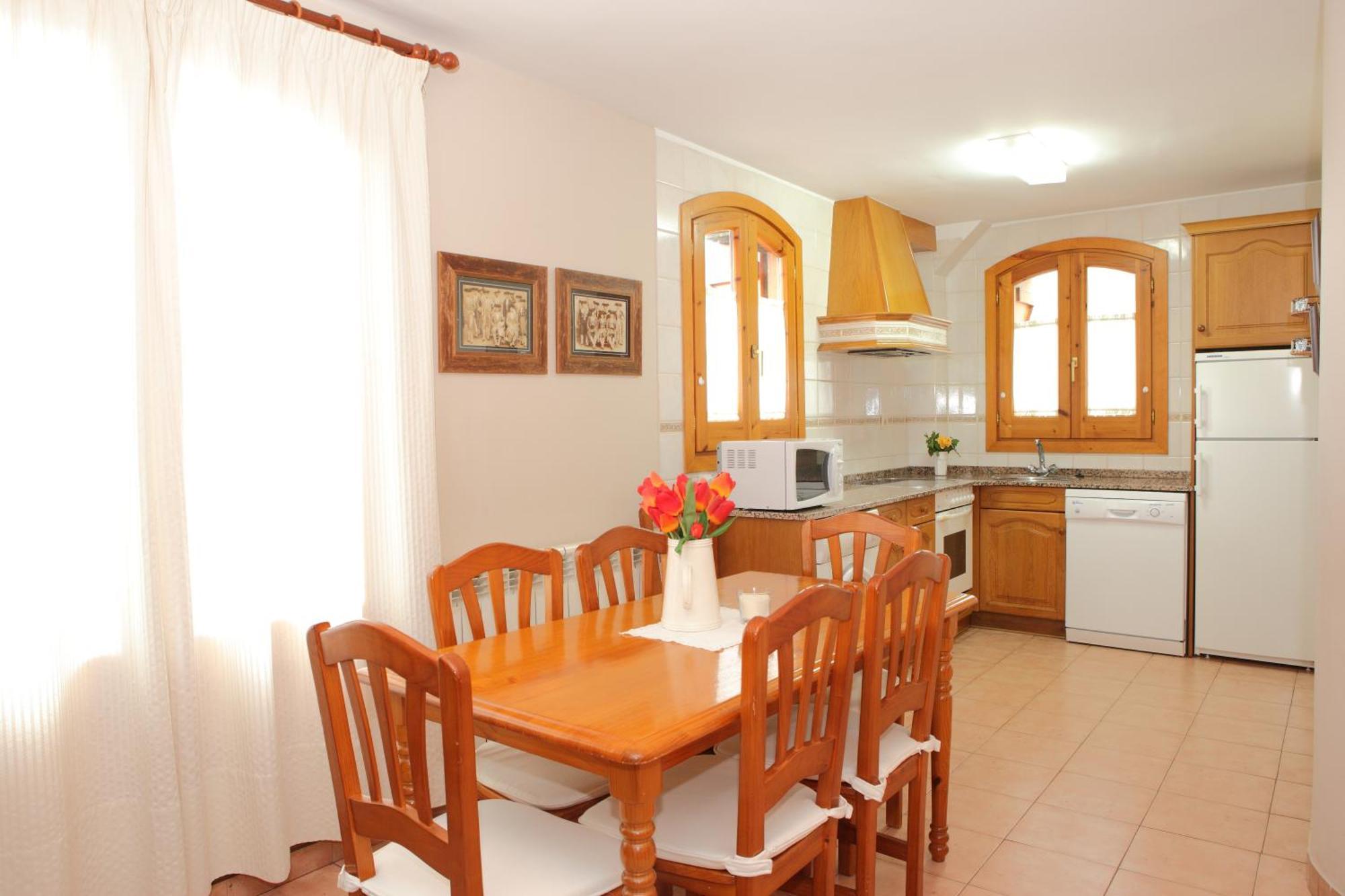 Apartamentos Alba Casa Alquesera Sahun Exteriér fotografie