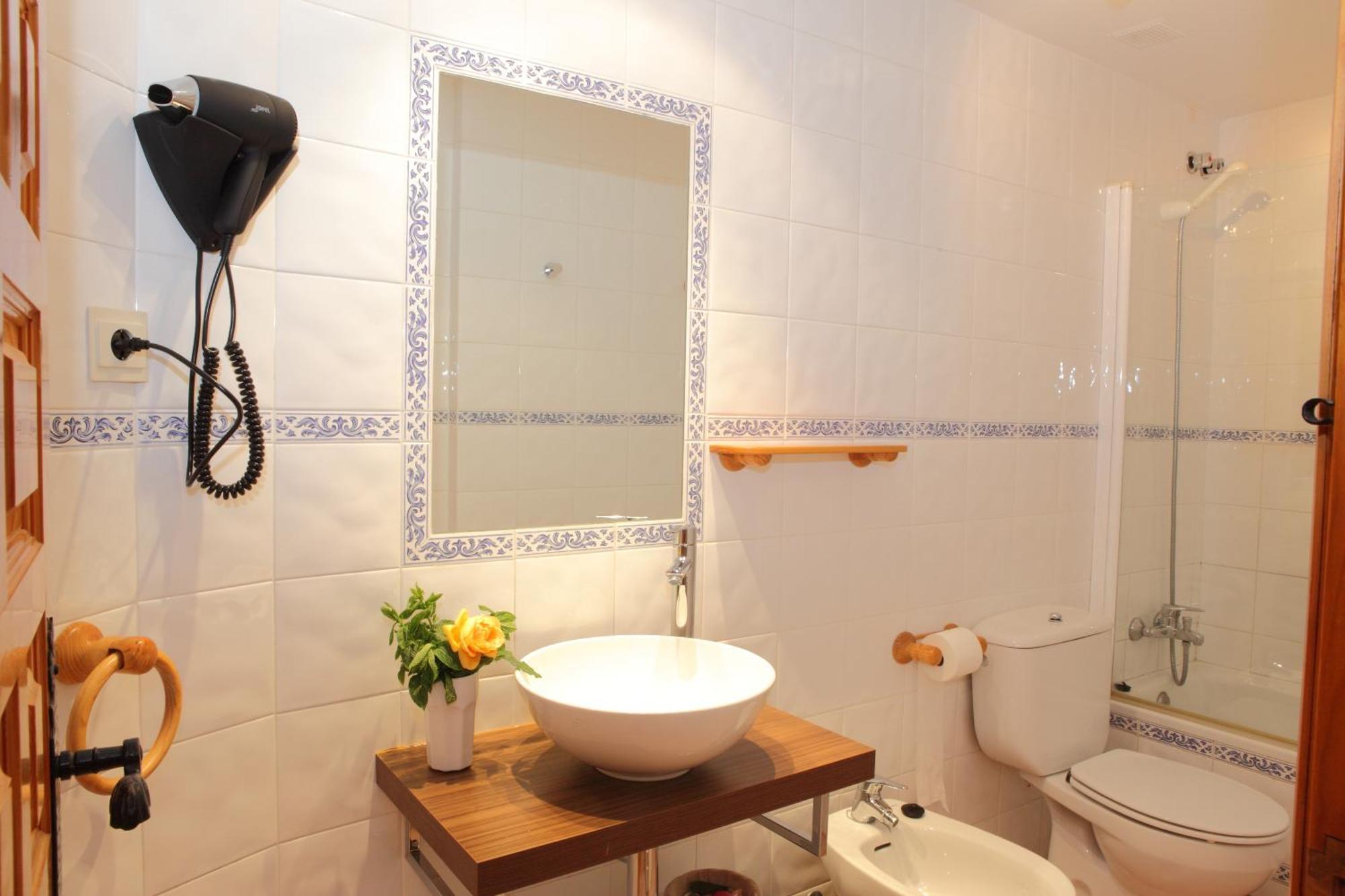 Apartamentos Alba Casa Alquesera Sahun Exteriér fotografie